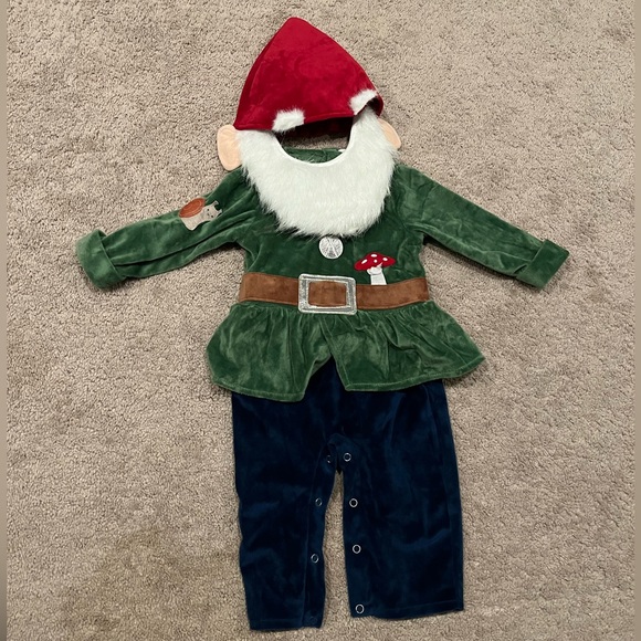 Pottery Barn Kids Gnome Costume - Green and Red - Picture 5 of 5
